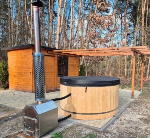 Balia z hydromasażem Jacuzzi do ogrodu z piecem zewnętrznym 8 osób